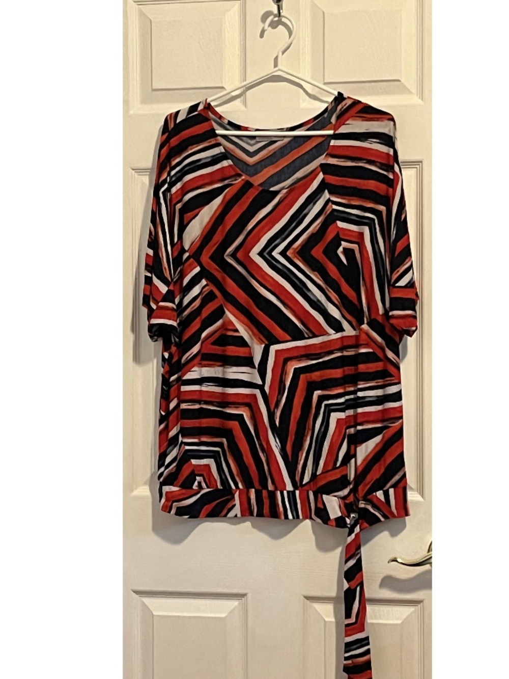 Red and black geometric pattern blouse with side bottom tie